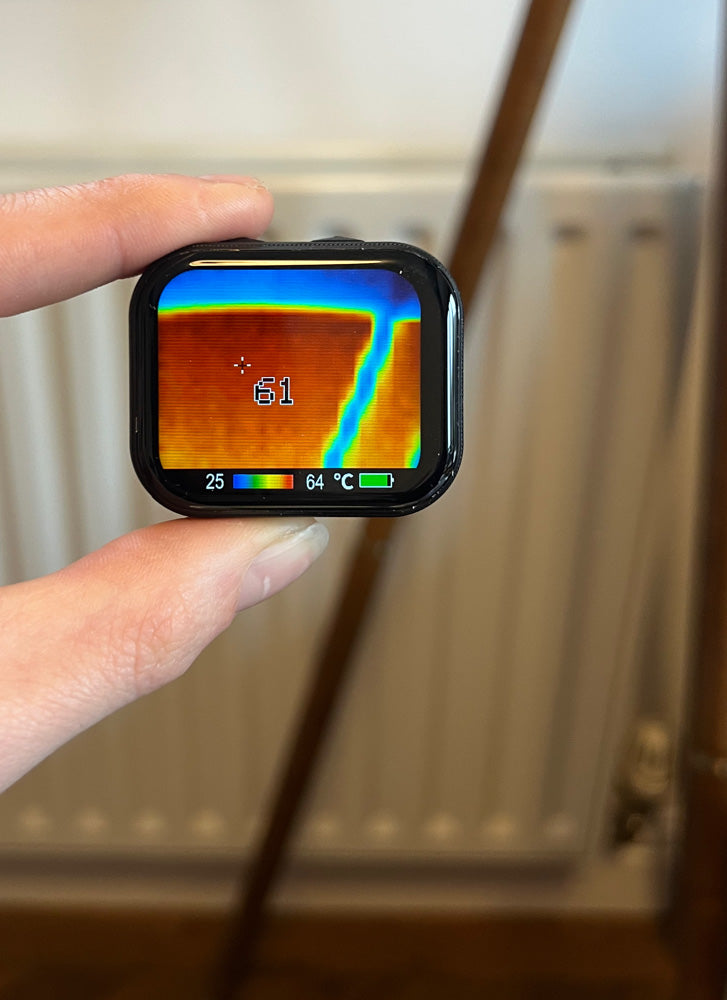 SkyRC ITV500 Mini Infrared Thermometer